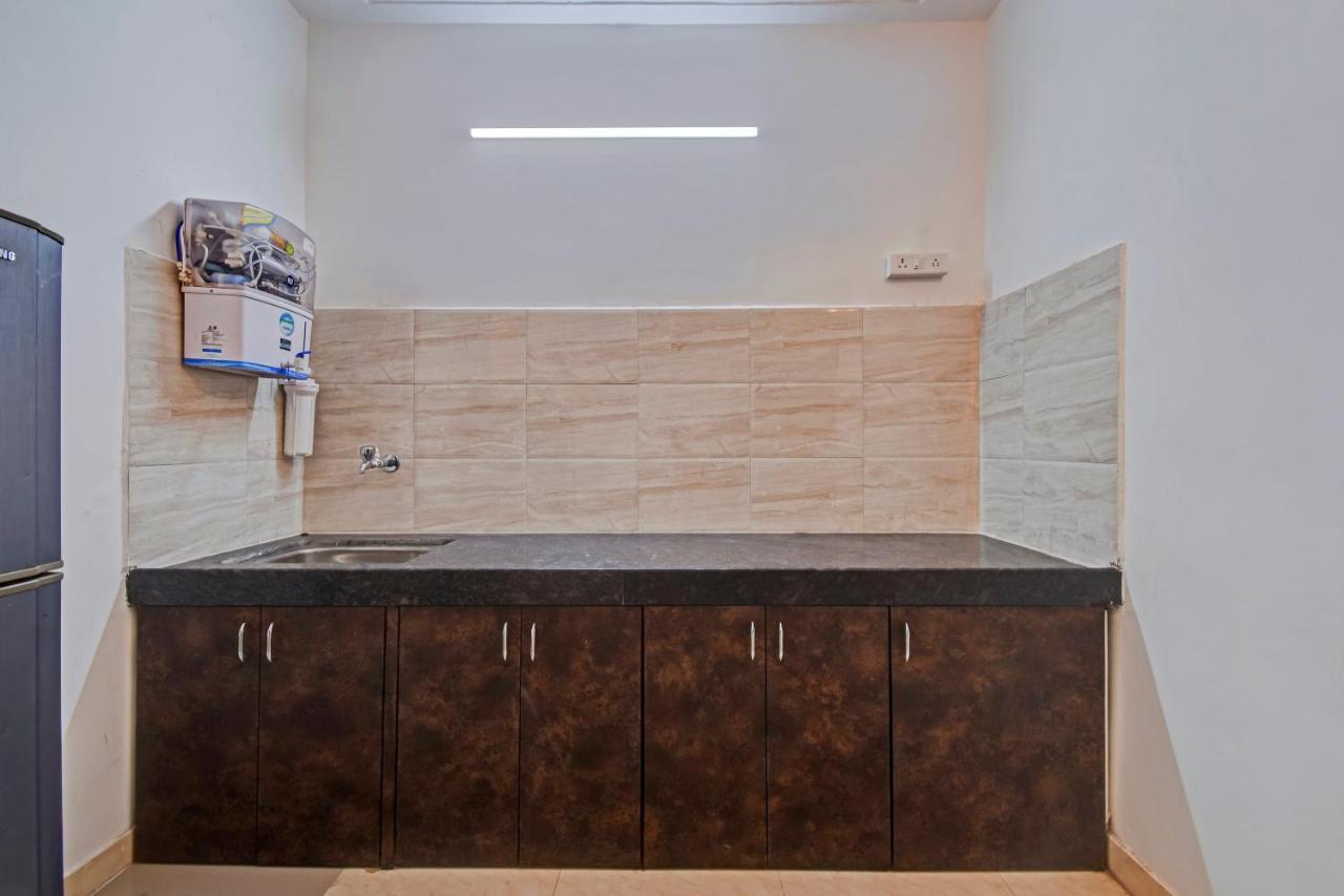 Vaccinated Staff - OYO Home 78047 Alluring Stay Pimpri Pimpri-Chinchwad Exterior foto